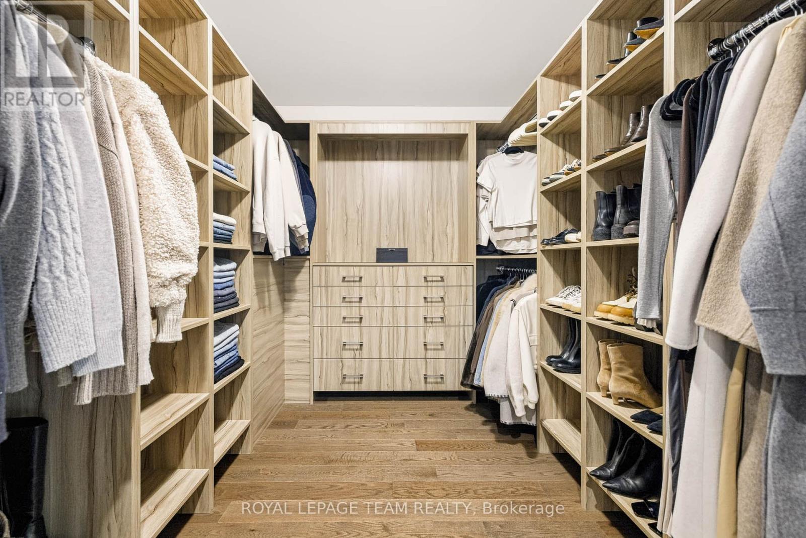 521 WESTMINSTER AVENUE - Image 31