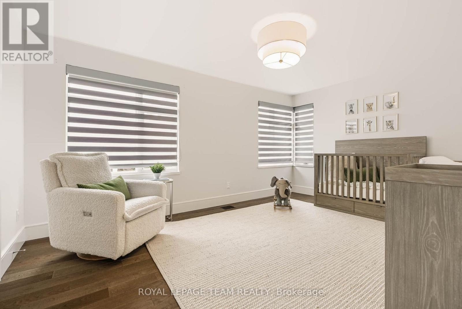 521 WESTMINSTER AVENUE - Image 40