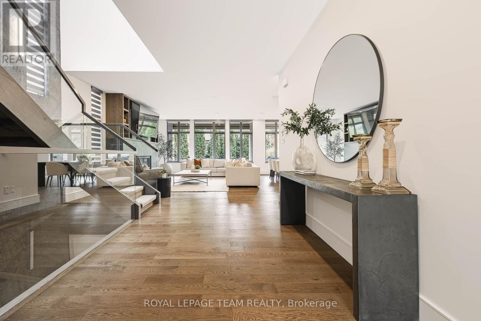 521 WESTMINSTER AVENUE - Image 7