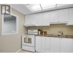 704 - 555 Brittany Drive, Ottawa, ON K1K4C5 Photo 12