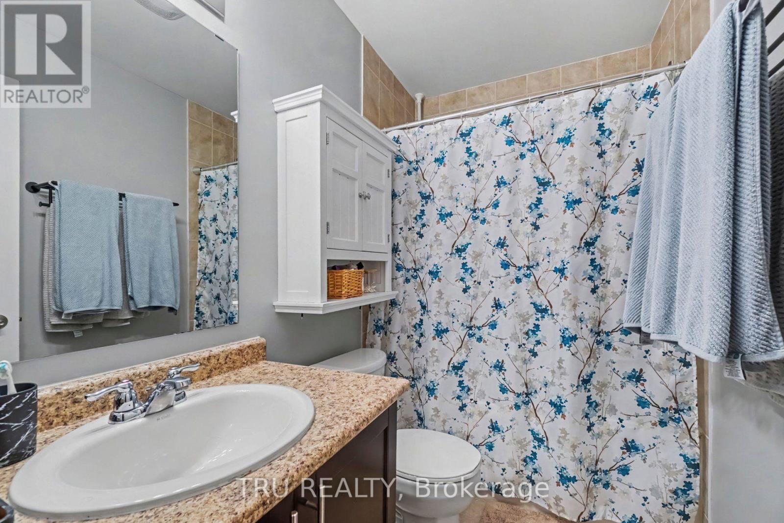 2650 BAYNES SOUND WAY - 19