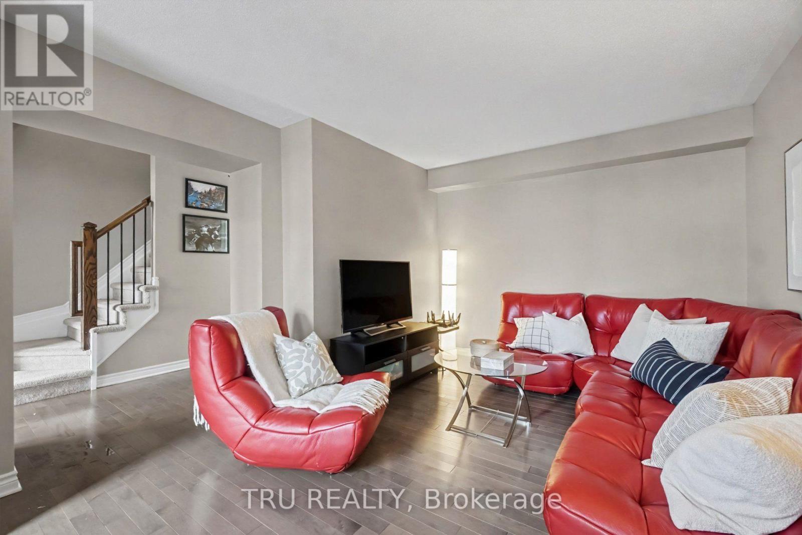 2650 BAYNES SOUND WAY - 7