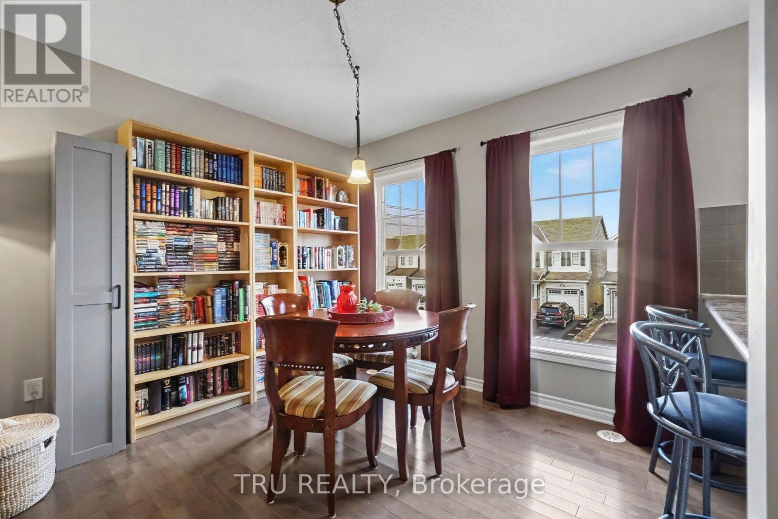 2650 BAYNES SOUND WAY - 8
