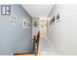 61 Ward Avenue, Oro Medonte, ON L3V0J9 Photo 15