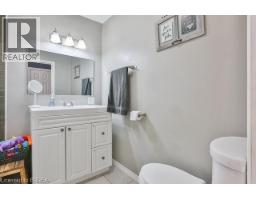 Living room - 42 Spring Street, Brantford, ON N3T4M5 Photo 11