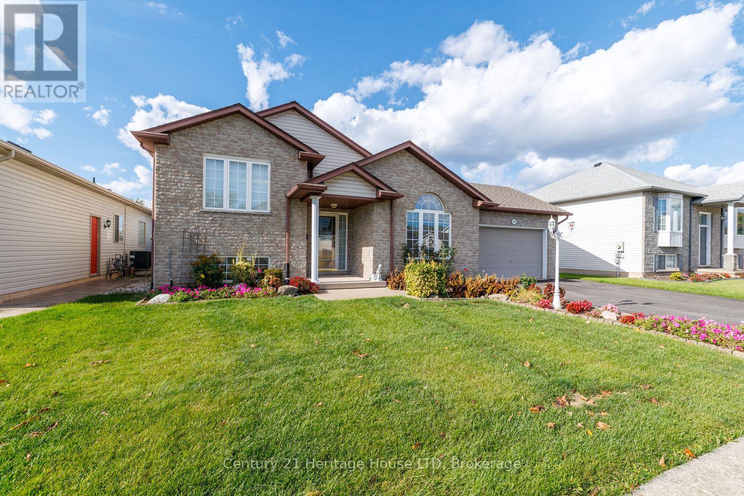 361 ANTOINETTE ROAD - 1