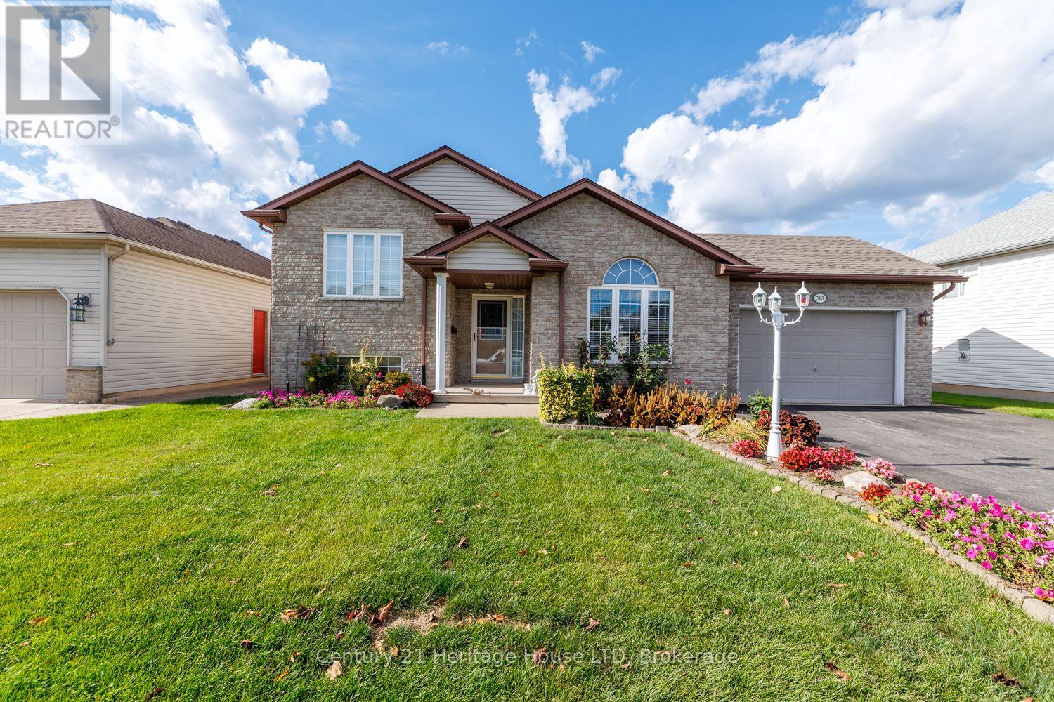 361 ANTOINETTE ROAD - 3