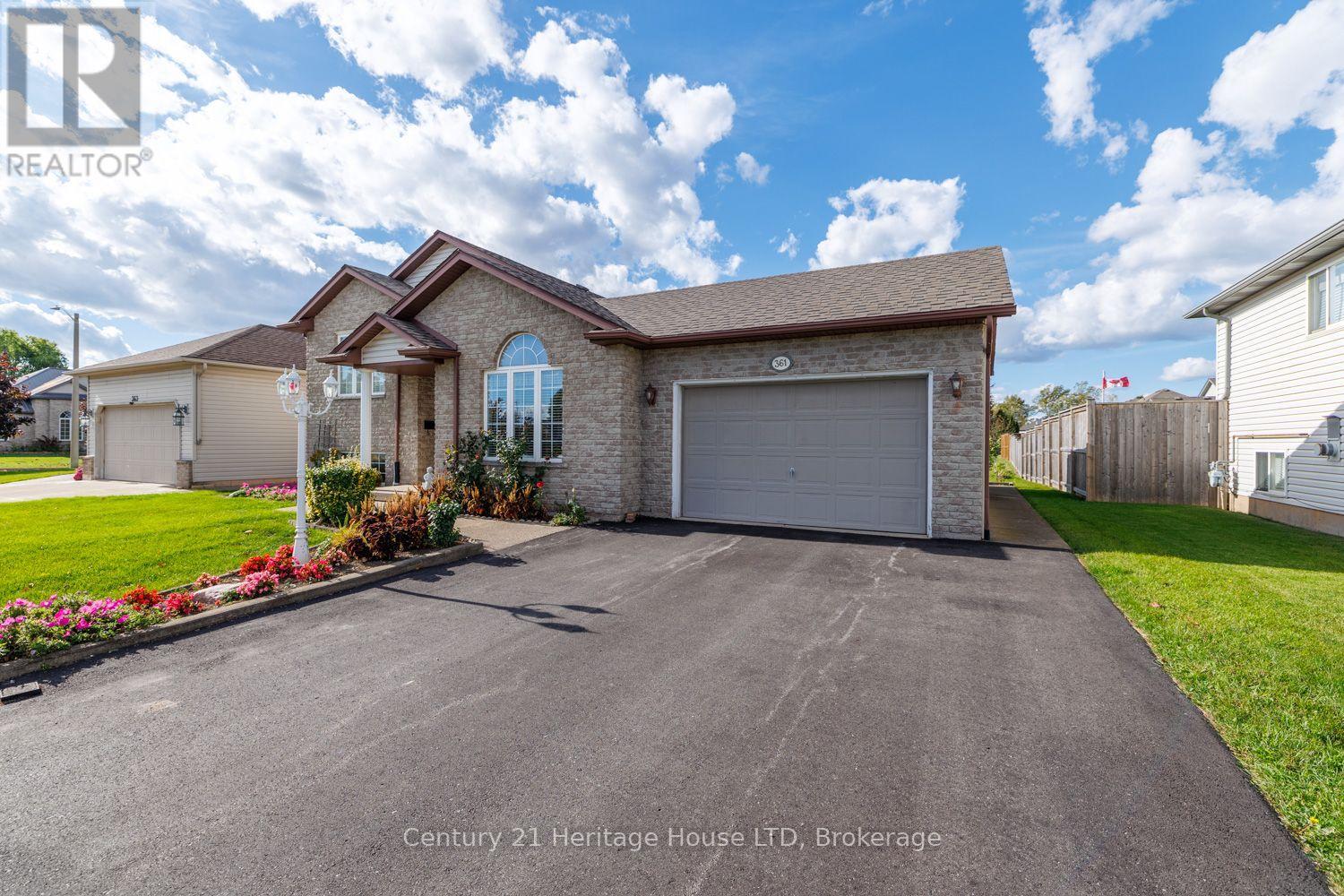 361 ANTOINETTE ROAD - 6