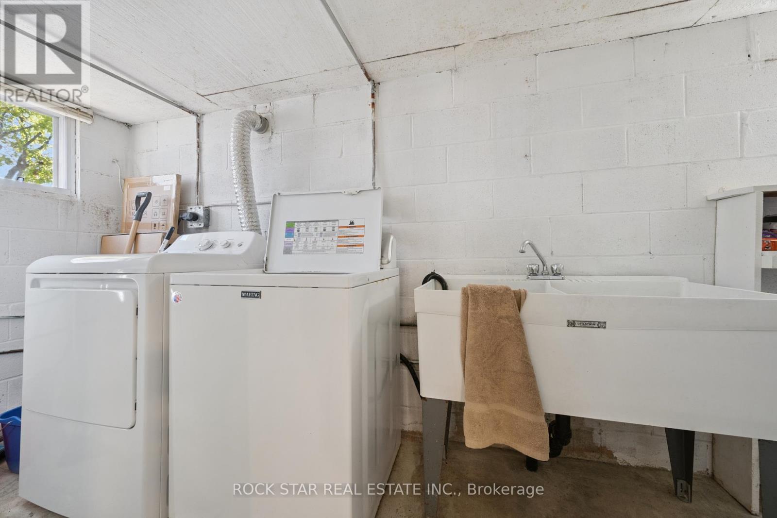 20 BRAEBURN AVENUE - 30