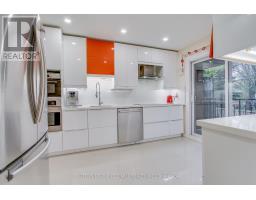31 Silver Shadow Path, Toronto, ON M9C4Y2 Photo 14