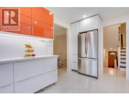 31 Silver Shadow Path, Toronto, ON M9C4Y2 Photo 18
