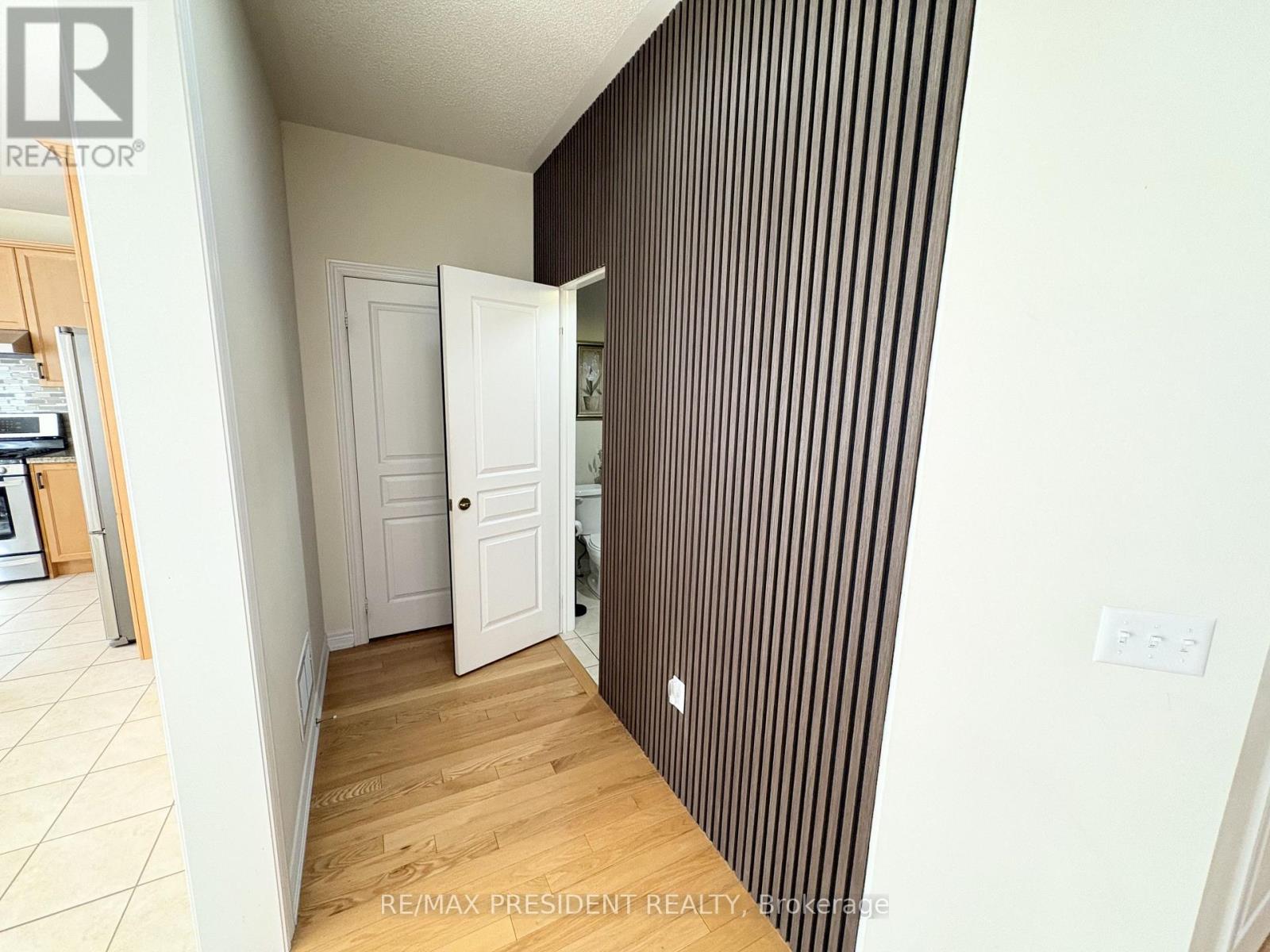 7 WELLPARK WAY - 17