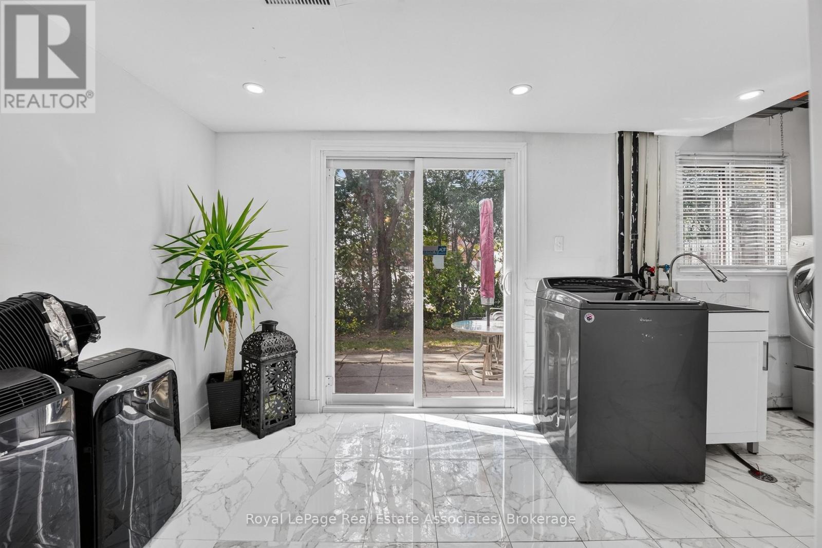 6 Ellerslie Road, Brampton, ON photo 32