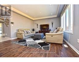 Kitchen - 63 Enford Crescent, Brampton, ON L7A4C7 Photo 8