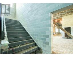 2479 Bonder Road, London South, ON N6M0E7 Photo 25