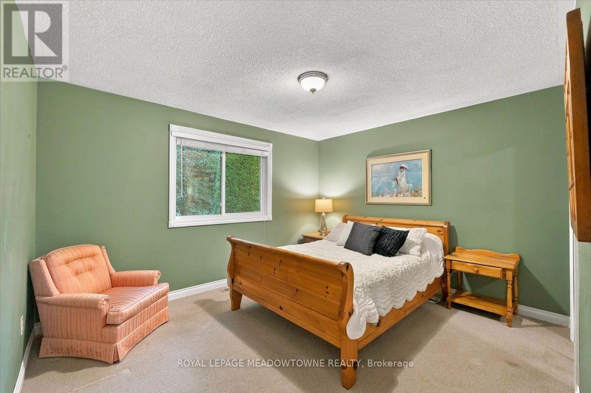 137 ORCHARD DRIVE - 19