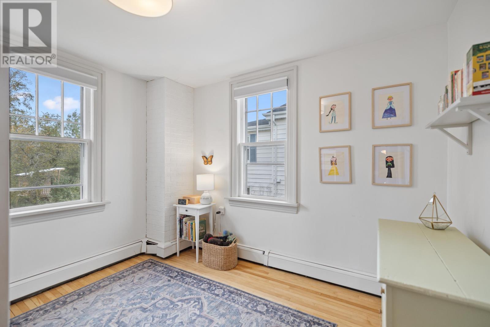 5 Lapthorne Avenue - 27