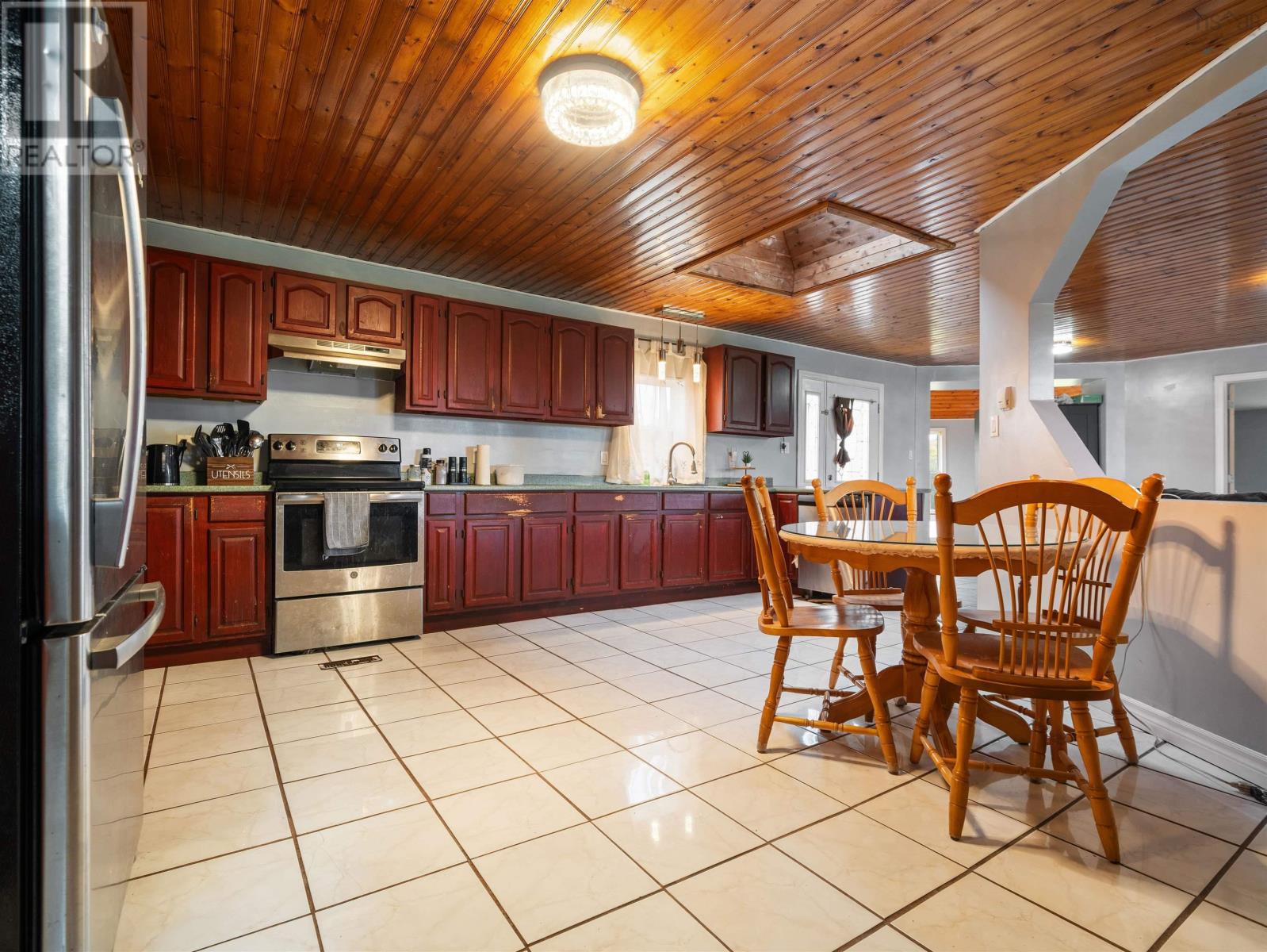 Property 22 of 50 of 4427 Pictou Road
