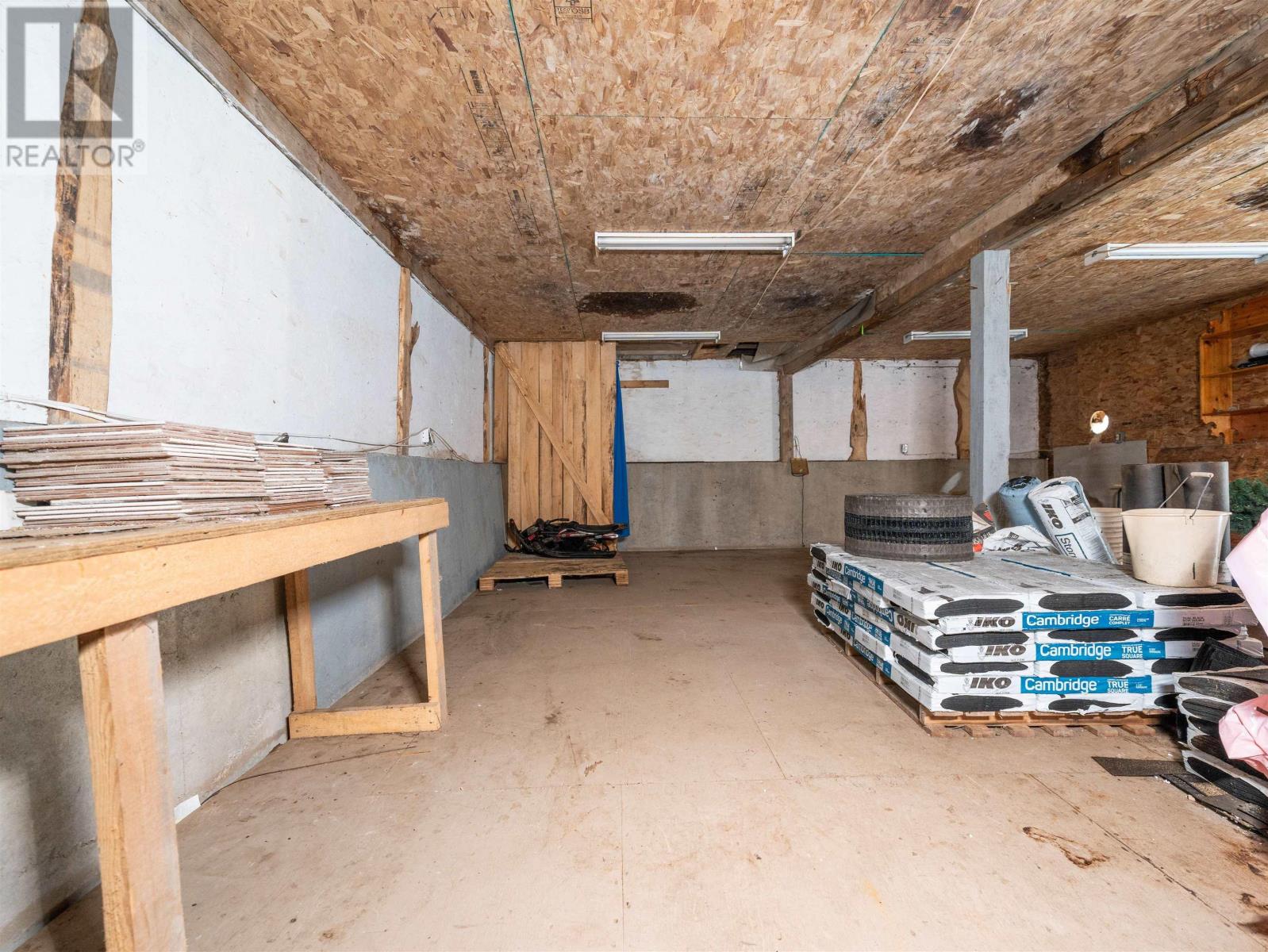 Property 43 of 50 of 4427 Pictou Road