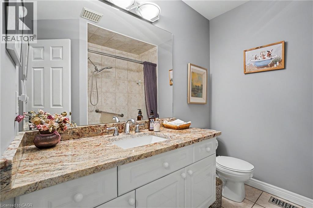 1275 Stephenson Drive — photo 20