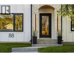 88 Cheyenne Crescent NW - photo 2