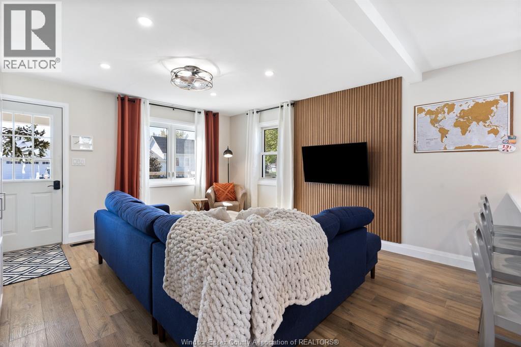 102 DUFF AVENUE - 5