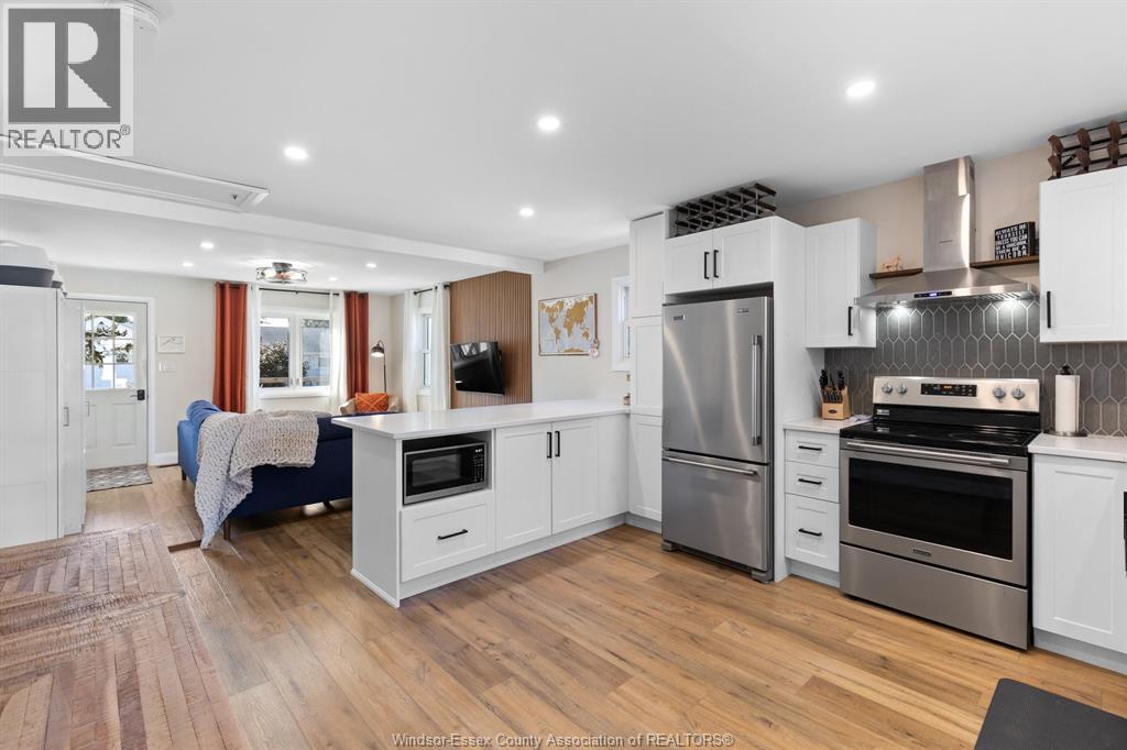 102 DUFF AVENUE - 7