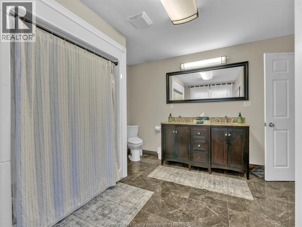 9 EVANS AVENUE - 12