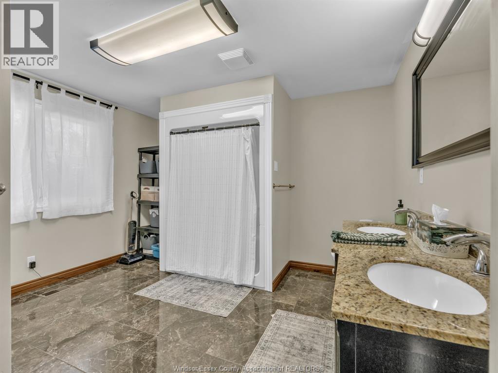 9 EVANS AVENUE - 14