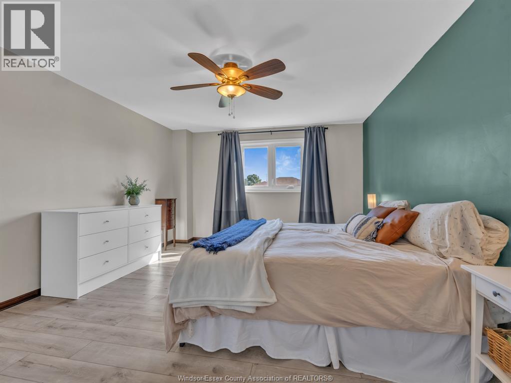 9 EVANS AVENUE - 16