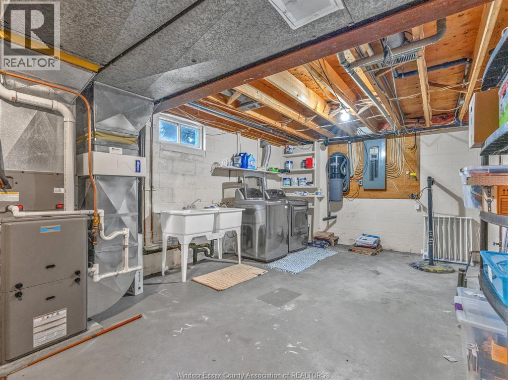 9 EVANS AVENUE - 26