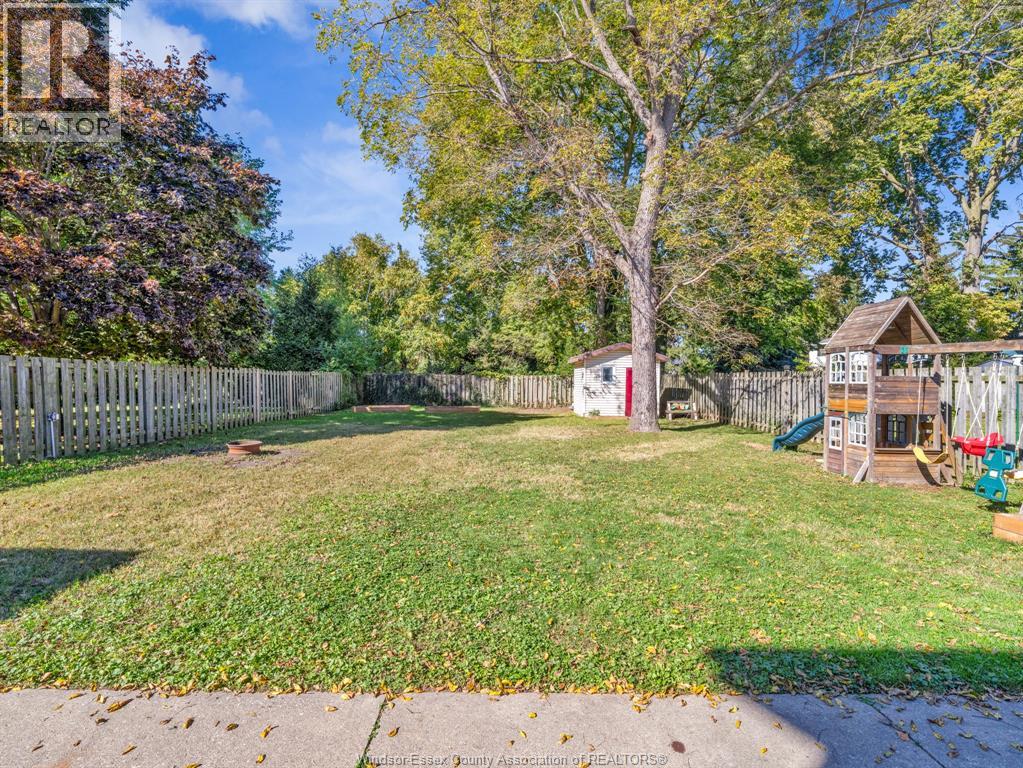 9 EVANS AVENUE - 29
