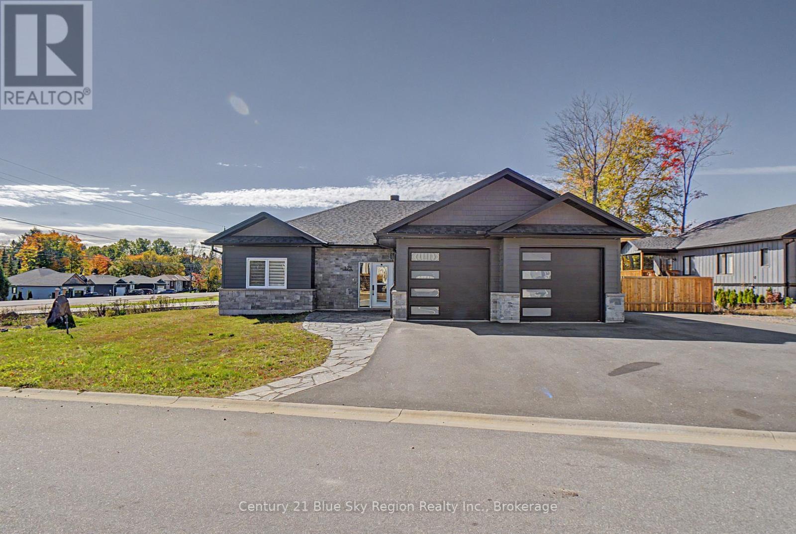178 CARMICHAEL DRIVE - 1