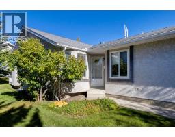 20 Arbour Cliff Close NW - photo 1
