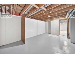 64 Edforth Crescent NW - photo 46