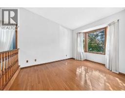 64 Edforth Crescent NW - photo 5
