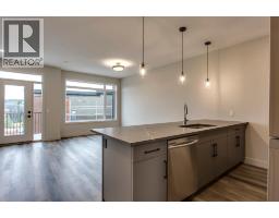 259 Royal Elm Road NW - photo 8