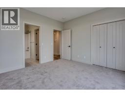 259 Royal Elm Road NW - photo 26