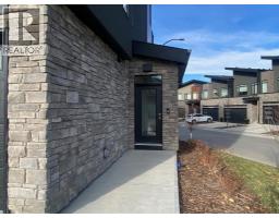 259 Royal Elm Road NW - photo 2