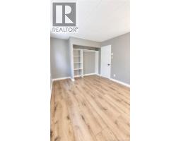 55 Marcus Drive, photo 6