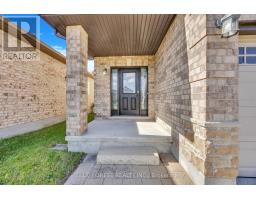 2087 Cherrywood Trail, London North, ON N6H0C8 Photo 10