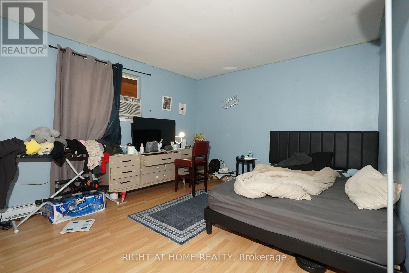 59 SAUNBY STREET N - 20