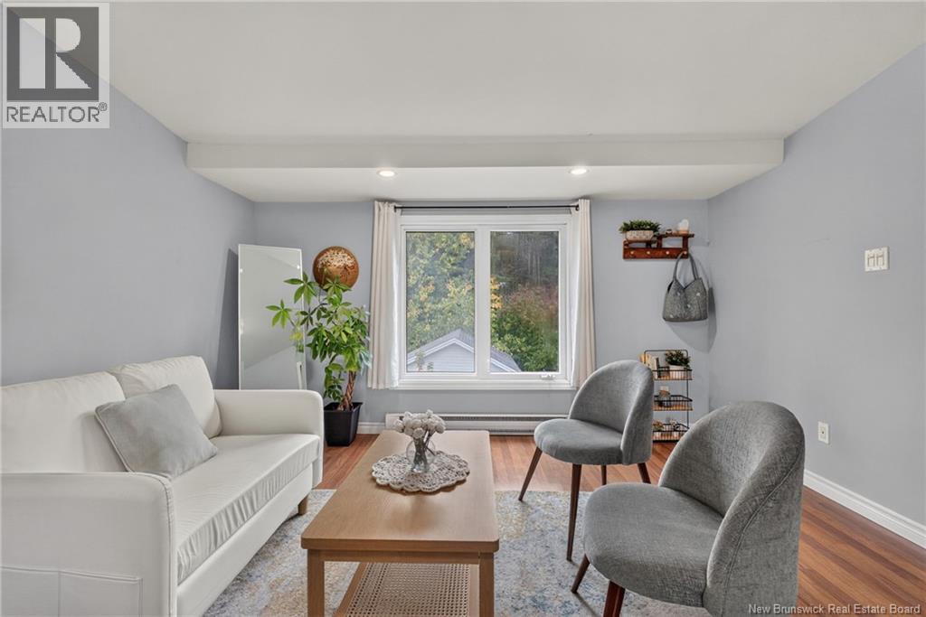 818 McLaughlin Drive - 24