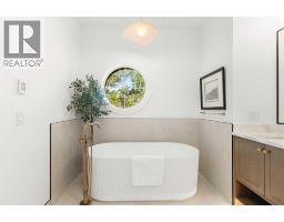 2813 35 Street Sw, Calgary, AB T3E2Y4 Photo 24