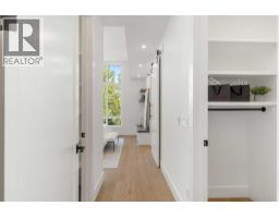 2813 35 Street Sw, Calgary, AB T3E2Y4 Photo 28