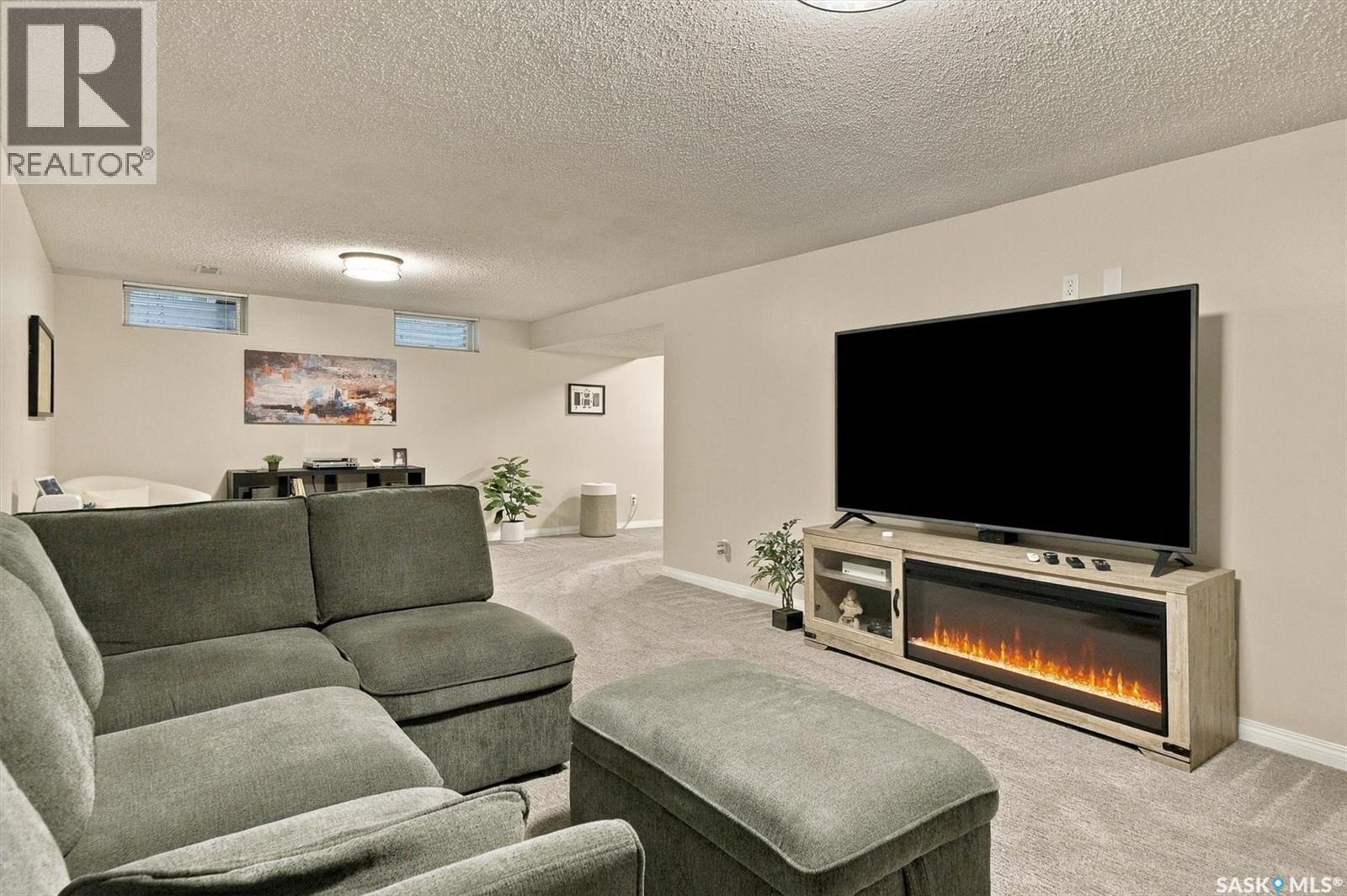 42 Kootenay DRIVE - 30
