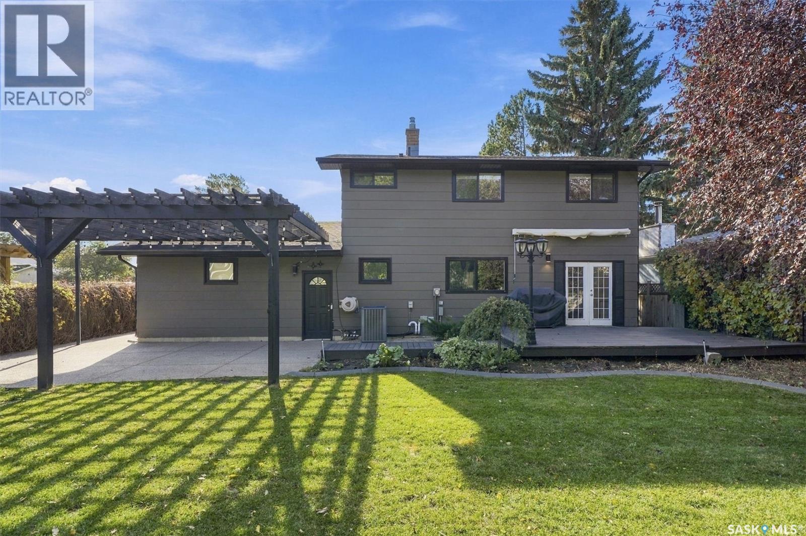 42 Kootenay DRIVE - 40