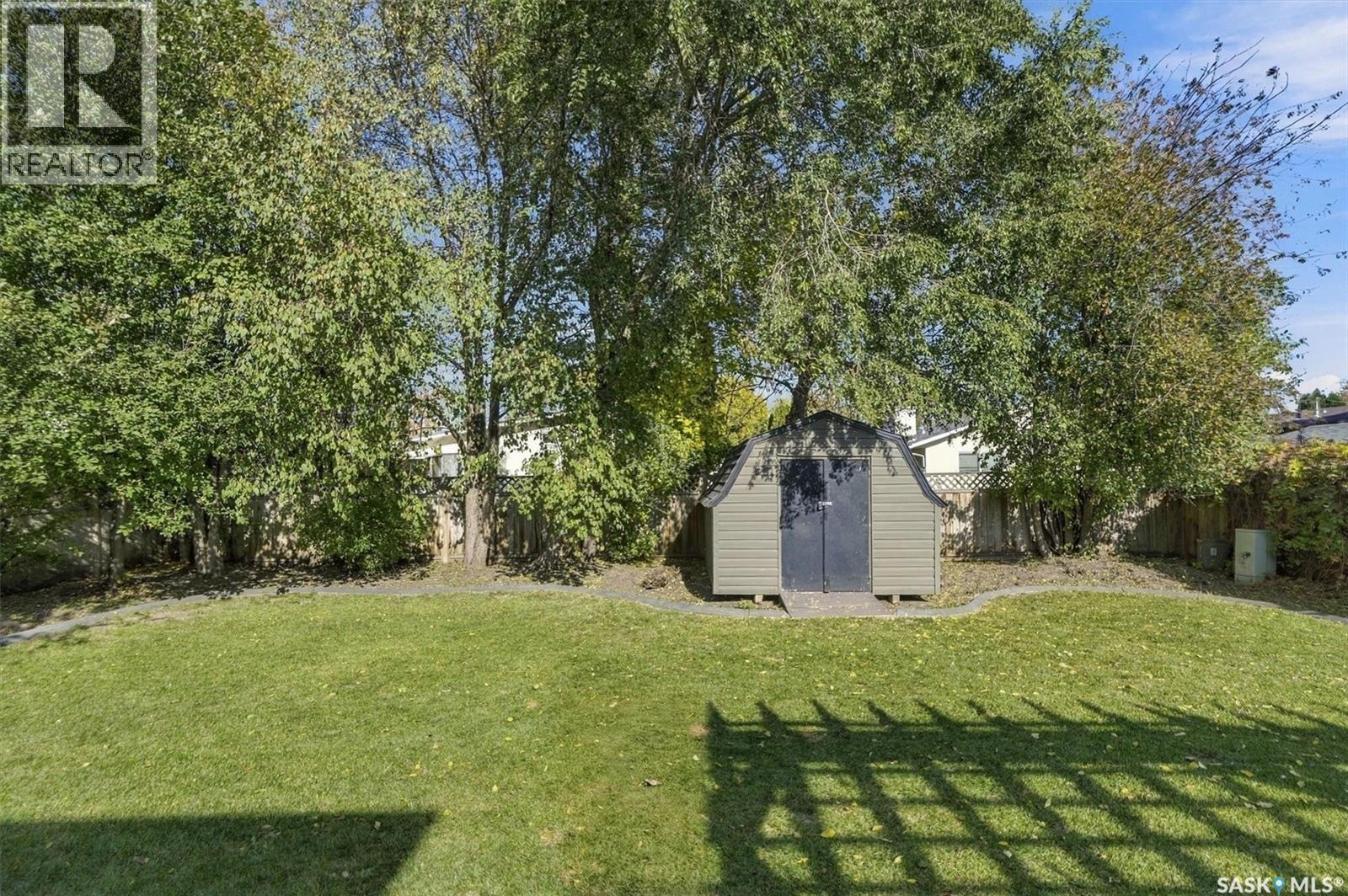 42 Kootenay DRIVE - 43