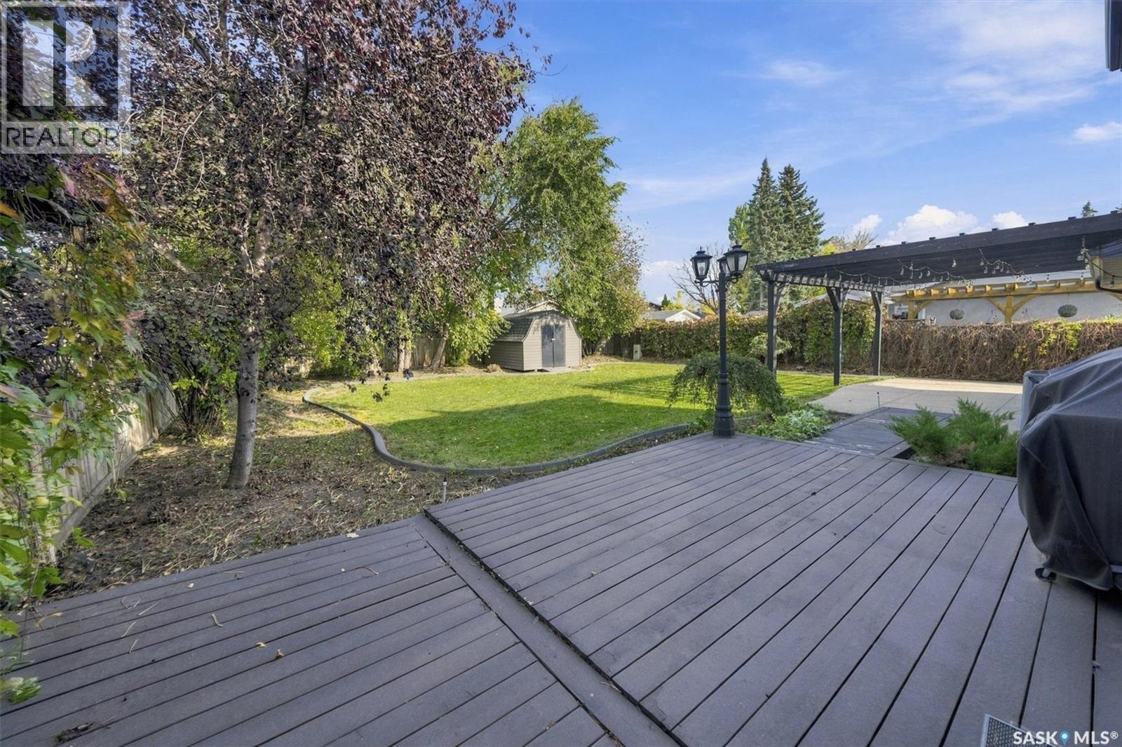 42 Kootenay DRIVE - 48