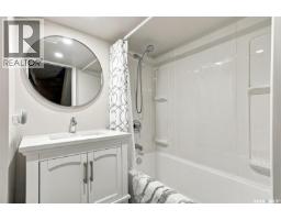42 Kootenay Drive, Saskatoon, SK S7K1J1 Photo 34